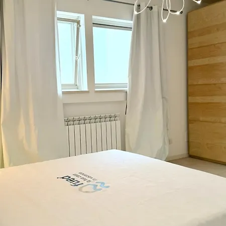 M427 - Marcelli, Nuovo Trilocale Con Piscina Privata Apartamento *